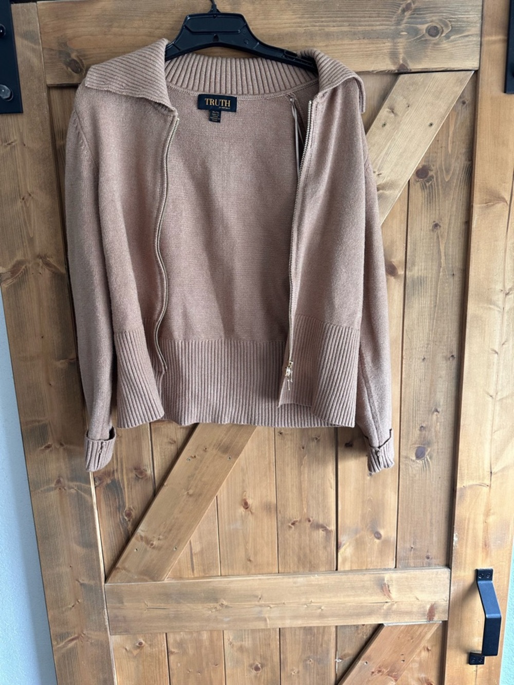 TRUTH Women's Zip-Front Knit Cardigan in Taupe
